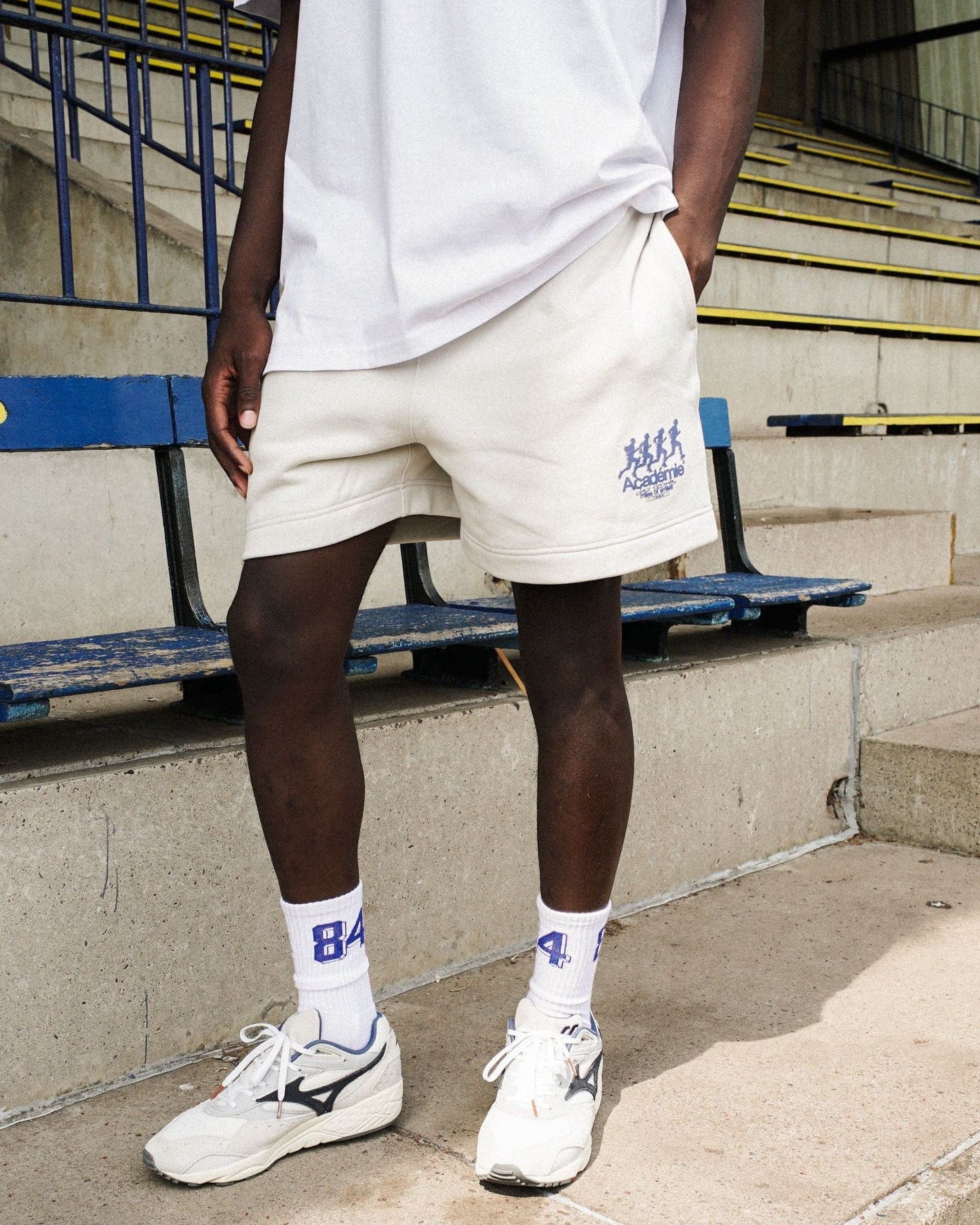 Vice 84 'Leading Pack' Jogger Shorts - Bone